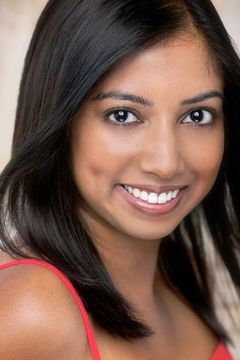 Samantha Sarakanti interpreta Mother of Newborn