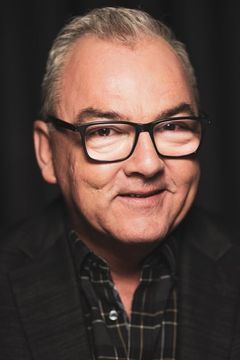 Gildor Roy interpreta Chabot (voice)