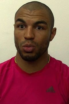 Karl Amoussou interpreta Heda