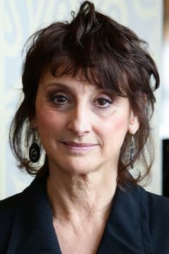 Pierrette Robitaille interpreta Mrs. Reverend Schmidt