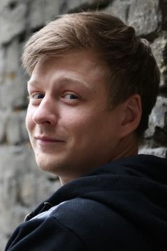 Mykhailo Dosenko interpreta Doctor