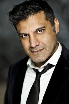 Shafin Karim interpreta Gary