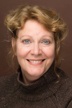 Shelley Thompson interpreta Stepmother