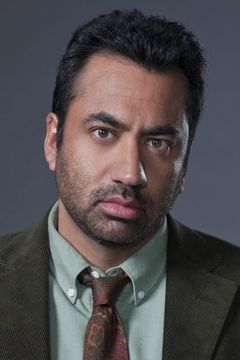 Kal Penn interpreta Lawrence Kutner