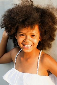 Mandeiya Flory interpreta Kid