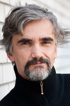 Martin Myšička interpreta Count Schwarz
