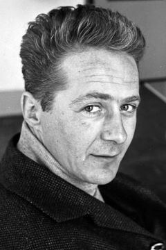 Werner Bruhns interpreta Ottavio Berlinghieri