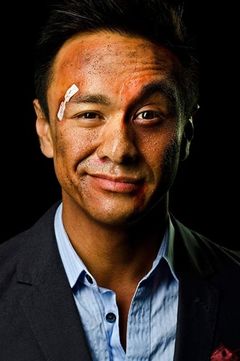 Alex Huynh interpreta Bobby / Sniper #2