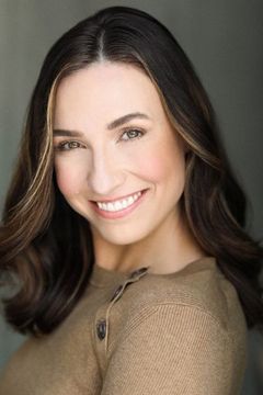 Micah Kelpin interpreta Bella