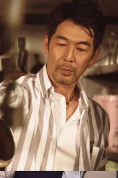 Leung Kin-Ping interpreta Chief Physician