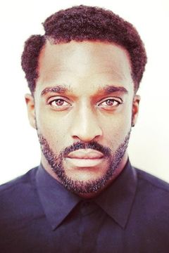 Philips Nortey interpreta Merchant Lewis