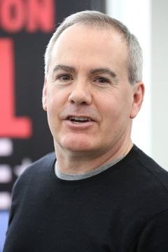 Bill Timoney interpreta Computer (voice)