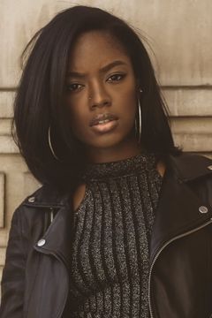 Amber Reign Smith interpreta Destiny