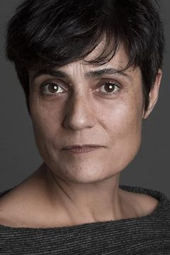 Maria d'Aires interpreta Panicky Woman 2