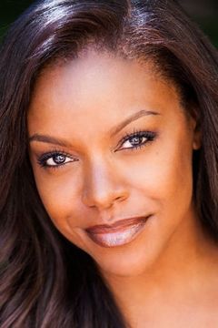 Nadine Ellis interpreta Treasure Chest Dancer
