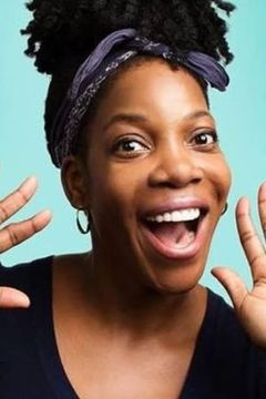 Jocelyn Jee Esien interpreta Other Chloe