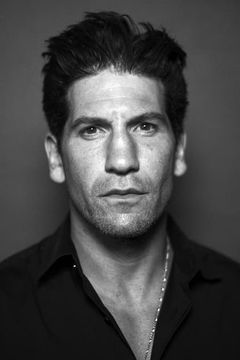 Jon Bernthal interpreta Paige Morrell