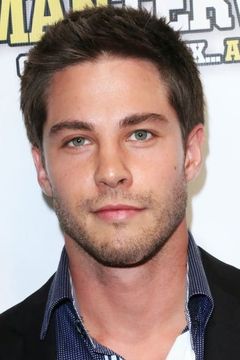 Dean Geyer interpreta Josh Dunbrook
