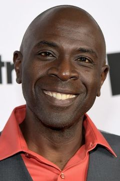 Gary Anthony Williams interpreta Clarance Bell