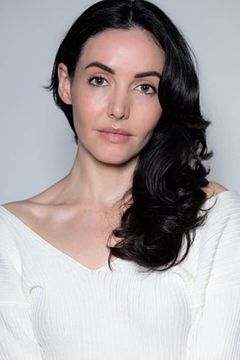 Caoimhe O'Malley interpreta Elizabeth