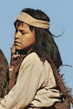 Noland Clay interpreta Boy
