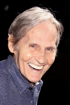 Levon Helm interpreta Reverend Bob Goodall