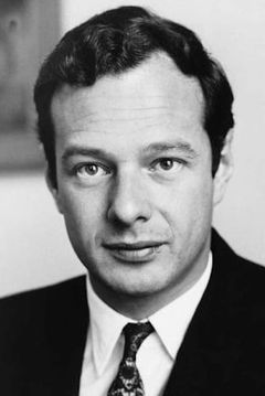 Brian Epstein interpreta Himself (archive footage)