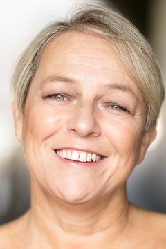 Susie McKenna interpreta Paramedic