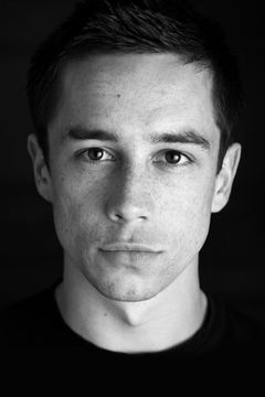 Killian Scott interpreta Kenny