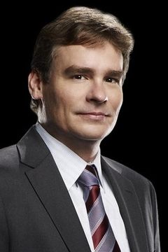 Robert Sean Leonard interpreta James Wilson