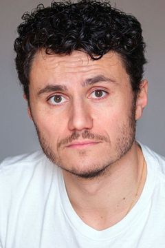 Aurélien Cavagna interpreta Baptiste