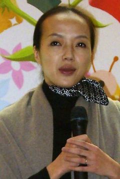 Sheu Fang-Yi interpreta Jiaxin