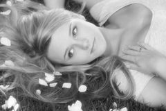 Mercedes Kastner interpreta Child at Party and School