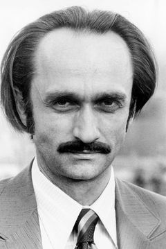 John Cazale interpreta Stan