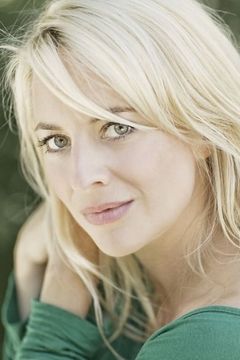 Katrin Weisser interpreta Emily Windshell
