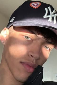 Jaiden Anthony interpreta Adrian