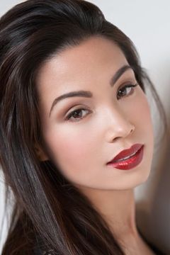 Natalie Mendoza interpreta Juno Kaplan