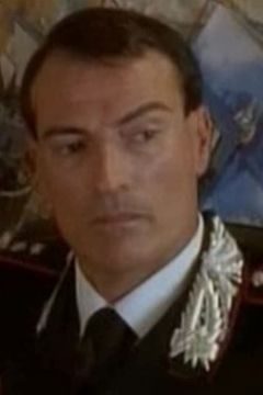 Piero Di Carlo interpreta Uomo Circolo