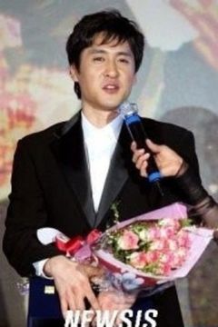 Hong Dal-pyo interpreta Capital Defense Commander