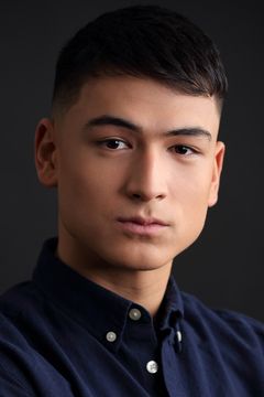 Cameron Roberts interpreta Cute Guy