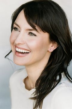 Rachel Gordon interpreta Ellen