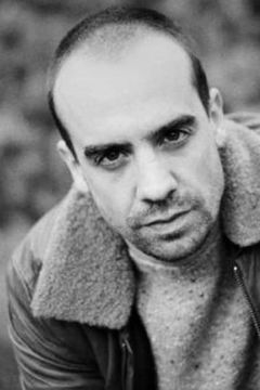 Fabien Magry interpreta Eric'Le Chauve'