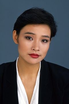 Joan Chen interpreta Jocelyn'Josie' Packard