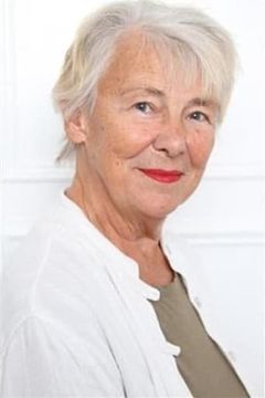 Kristbjörg Kjeld interpreta Old Icelandic Woman