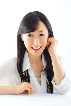 Sayaka Ohara interpreta Erza Scarlet (voice)