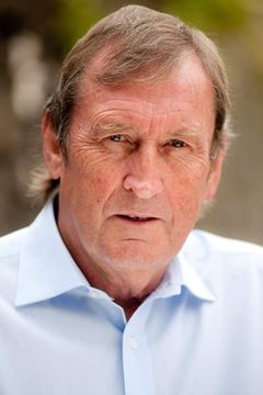 Dafydd Hywel interpreta Isle - Farmer