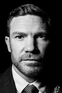Nate Boyer interpreta Swat Guy