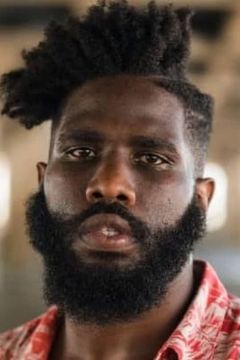 Tobe Nwigwe interpreta Reek