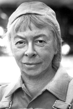 Mary Grace Canfield interpreta Angelica