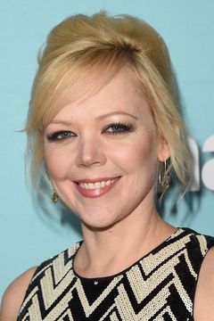 Emily Bergl interpreta Sammi Slott